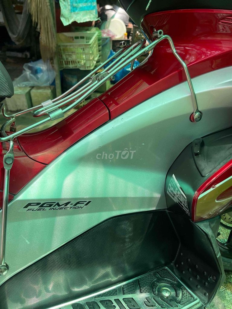 airblade 2011 nẹp xi xe đẹp. Mua bán Xe máy tại Thành phố Long Xuyên An Giang được đăng bởi Quí Đỗ hình 5