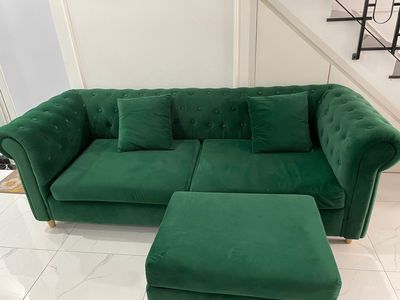 Ghế Sofa vải nhung 2mx80cmx70cm màu xanh mới 95%. Mua bán Bàn ghế tại Quận 12 Tp Hồ Chí Minh được đăng bởi Tân Thế Kim