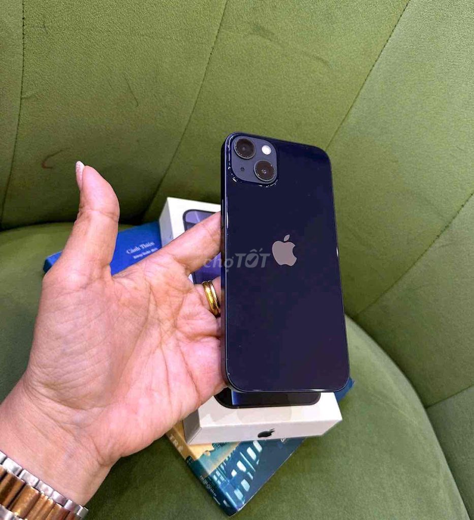 iphone 13 đen 128gb qtế mỹ pin100 zin áp suất. Mua bán Điện thoại tại Quận 3 Tp Hồ Chí Minh được đăng bởi Nam Á Mobile hình 1