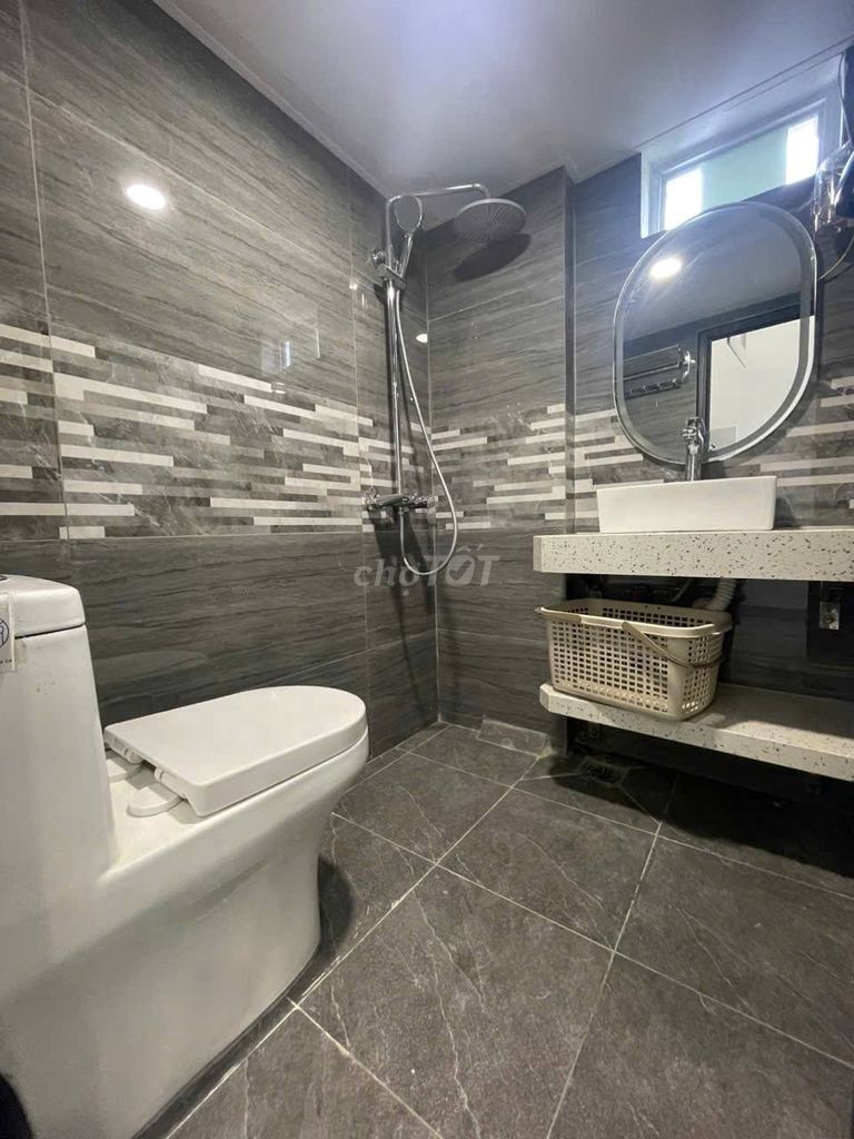 Căn Hộ Full Nội Thất , Thiết Mới Nhất Tại Hàng Xanh, Sát Q1. Cho thuê căn hộ/chung cư tại Quận Bình Thạnh Tp Hồ Chí Minh được đăng bởi Thành Phát hình 4