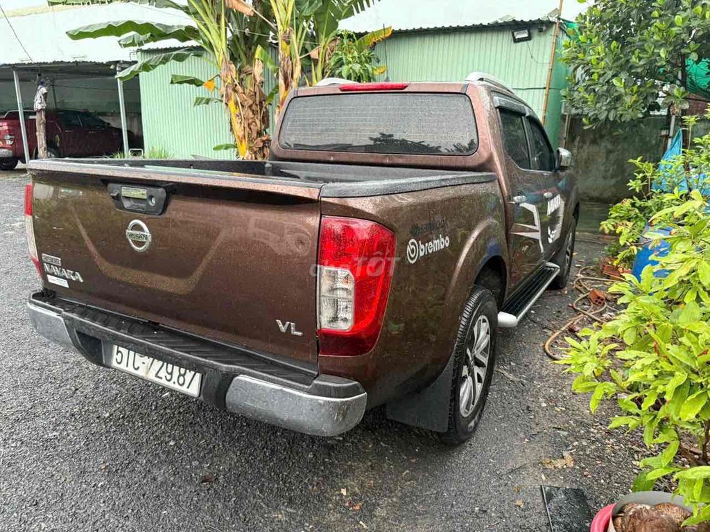 Nissan Navara 2015 NP300 VL 4x4 AT - 92000 km