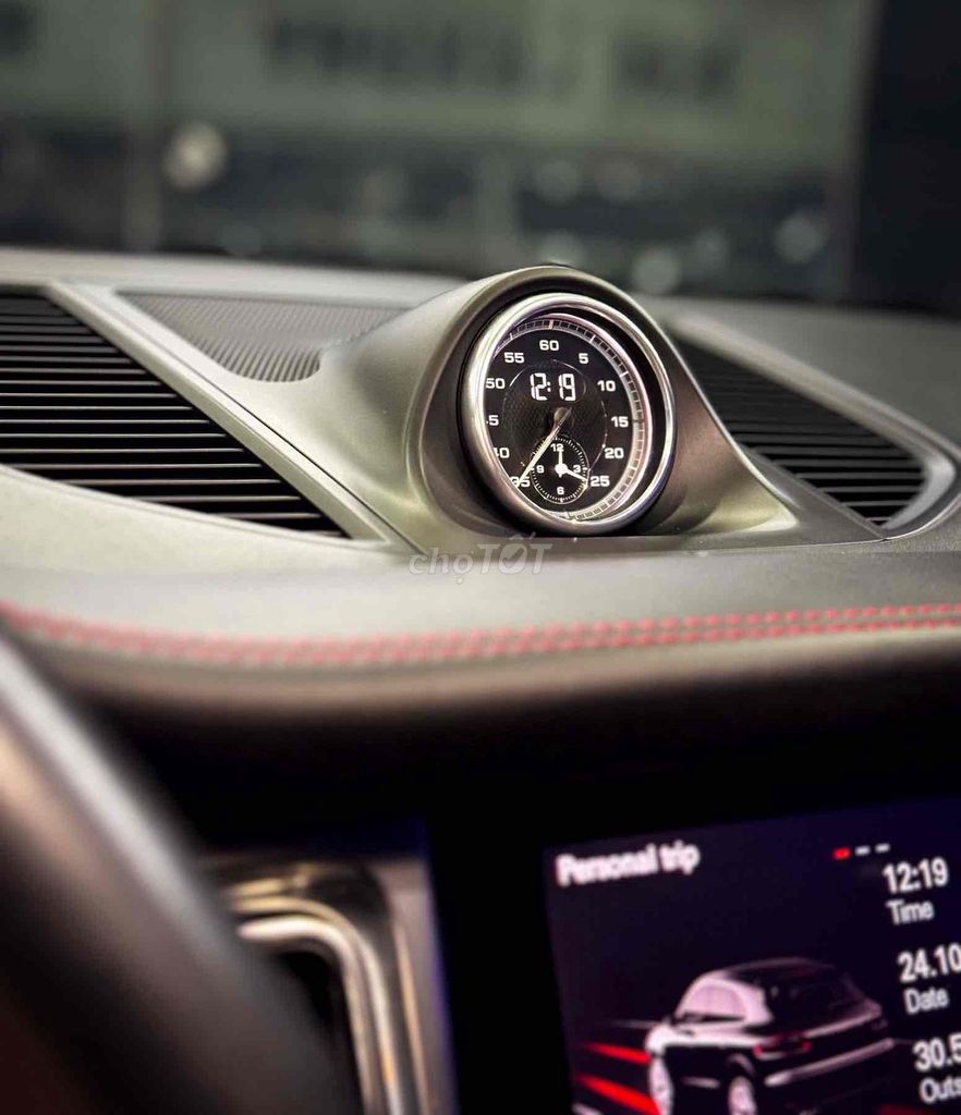 Porsche Macan GTS Model 2018 Máy 3.0 - 68000 km. Mua bán Ô tô tại Quận 7 Tp Hồ Chí Minh được đăng bởi Lê Văn Út hình 9