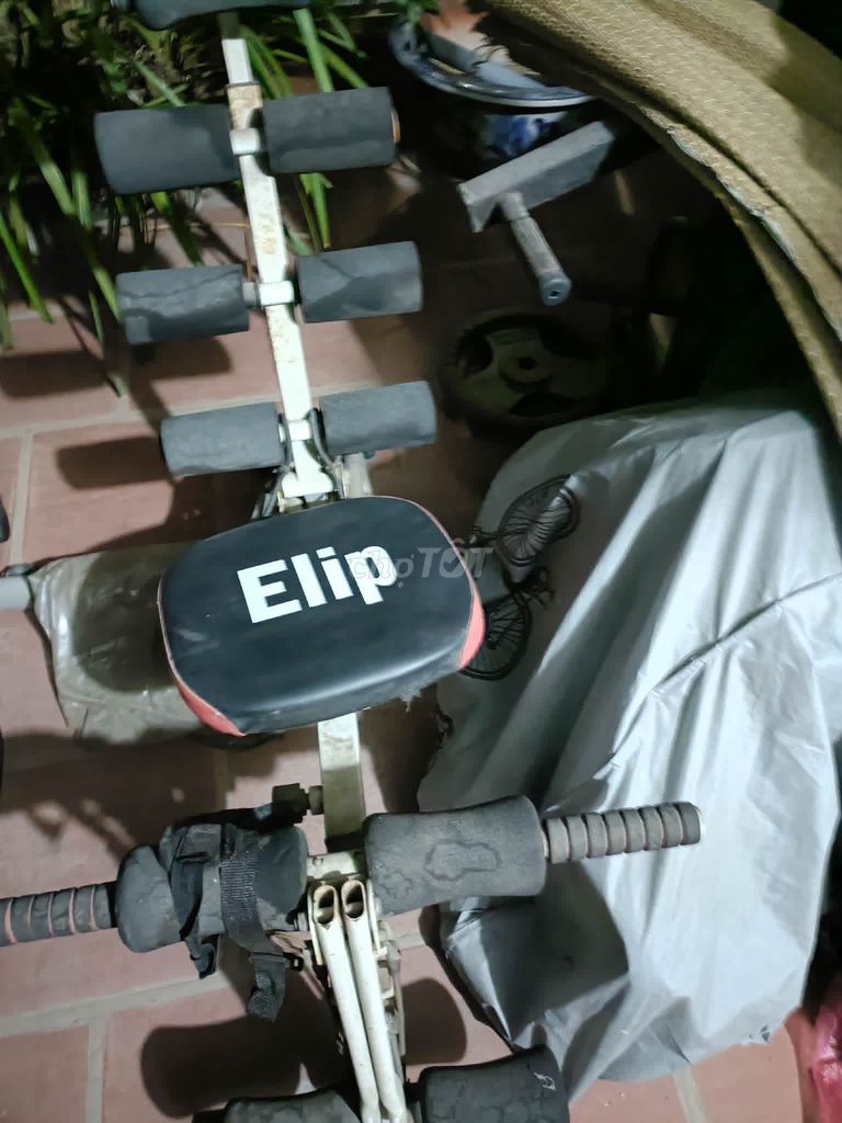 Máy tập bụng Elip Trắng đen. Mua bán Đồ thể thao, Dã ngoại tại Quận Long Biên Hà Nội được đăng bởi Nguyễn cường hình 1