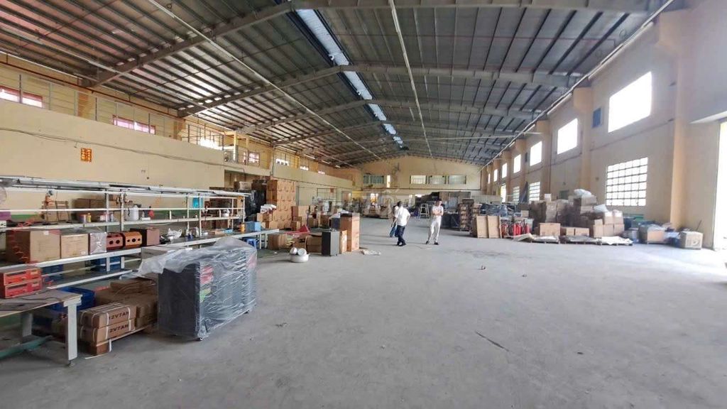 Xưởng cho thuê 800 m² 28 Triệu Võ Văn Vân  Vĩnh Lộc B