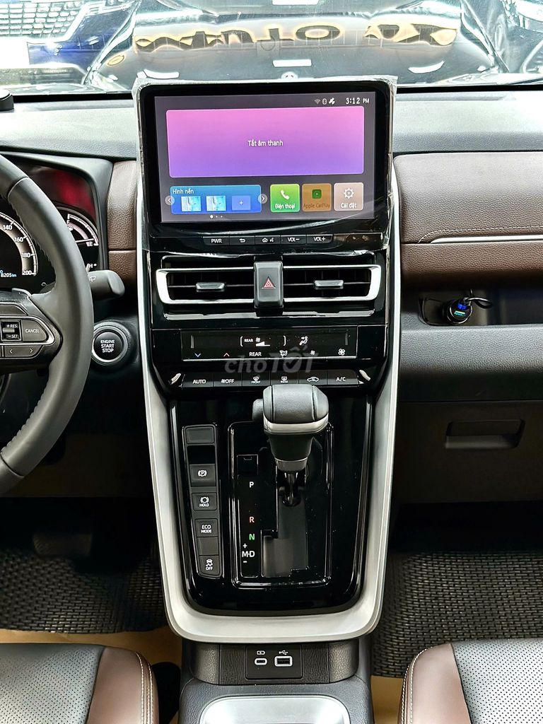 Toyota Innova Cross Model 2025  - 18000 km. Mua bán Ô tô tại Quận 12 Tp Hồ Chí Minh được đăng bởi Kim Ngân Xe Lướt hình 14