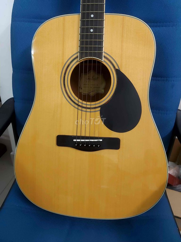 ghi ta aucostic như mới