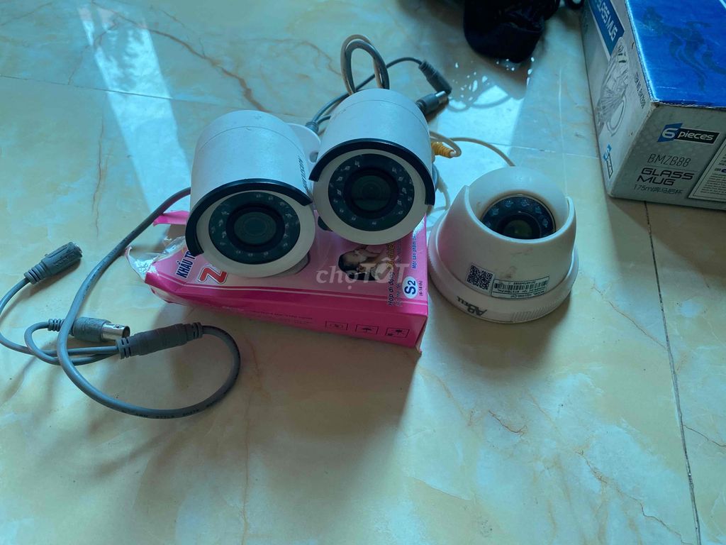 3 cam ạ. Mua bán Máy ảnh, Máy quay tại Quận Thanh Xuân Hà Nội được đăng bởi ở đây bán đủ thứ nha hình 1