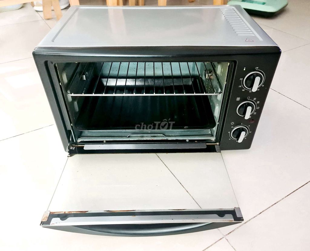 Lò nướng electrolux 38L