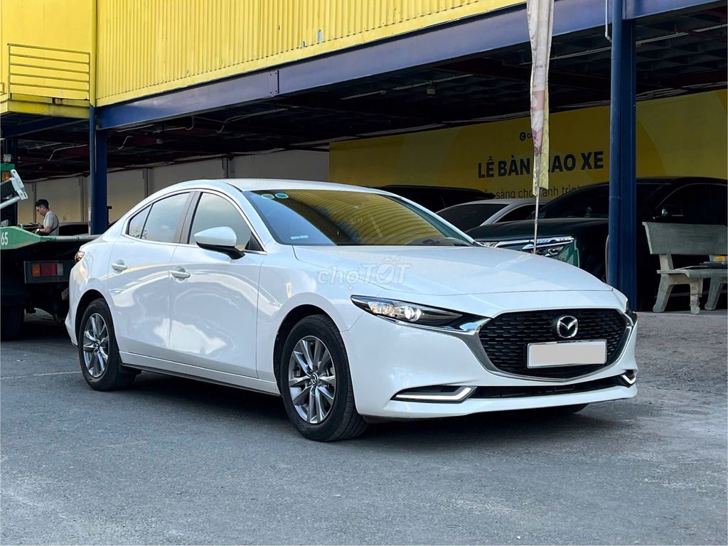 MAZDA 3 1.5 LUXURY 2023 GIA ĐÌNH LƯỚT 1 CHỦ HT 70%. Mua bán Ô tô tại Thành phố Thủ Đức Tp Hồ Chí Minh được đăng bởi Hiếu hình 2