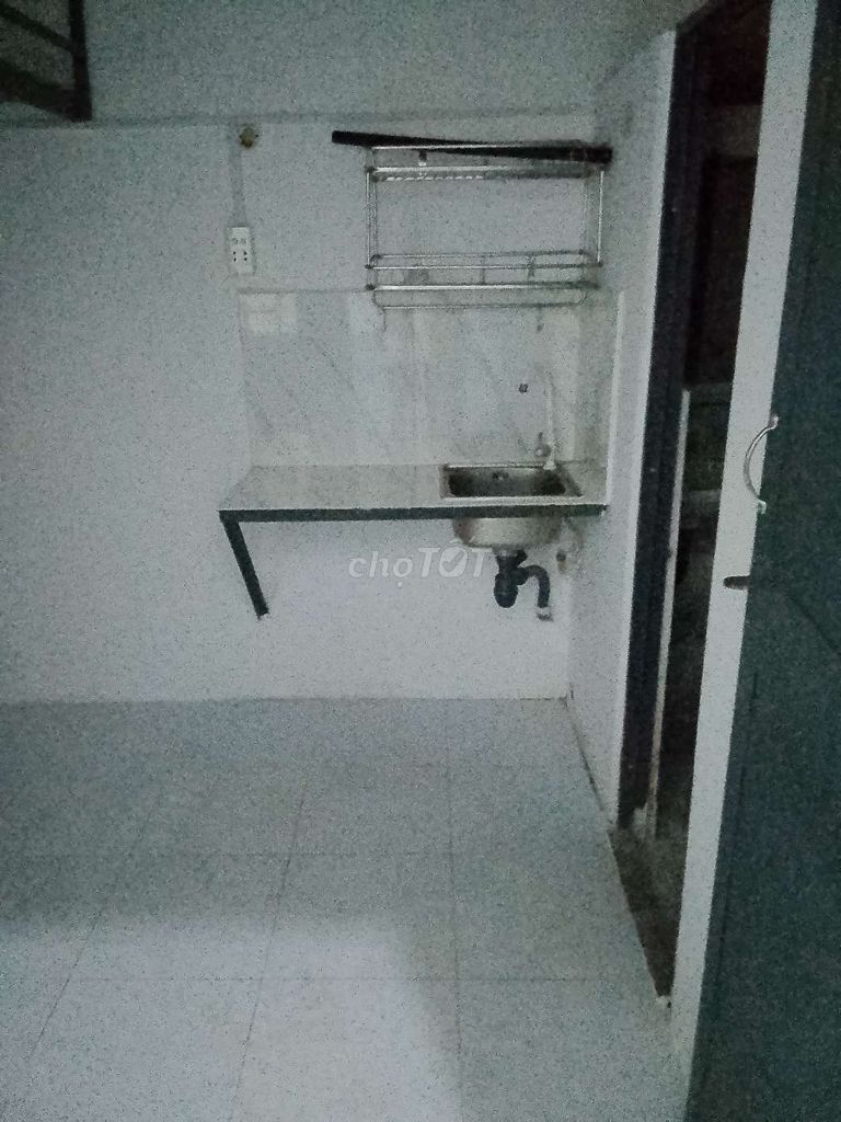 Phòng trọ gần ngã 4 Tân Kỳ Tân Quý giao Bình Long