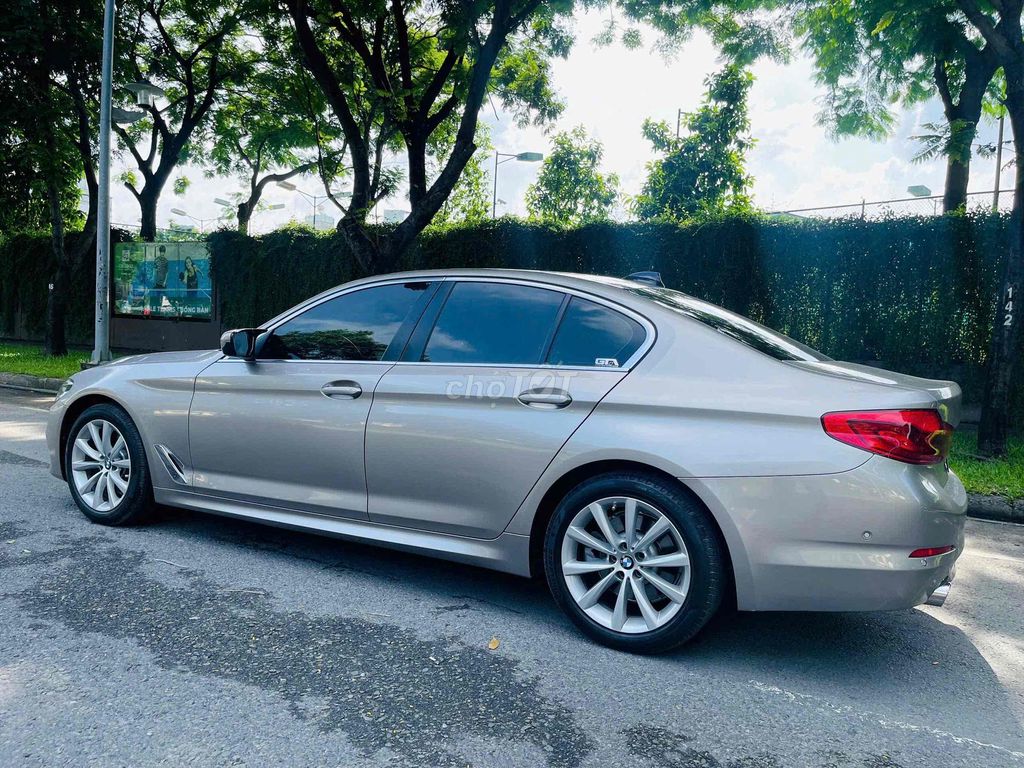 BMW 5 Series 2***0 km. Mua bán Ô tô tại Quận Tân Phú Tp Hồ Chí Minh được đăng bởi phat hình 6