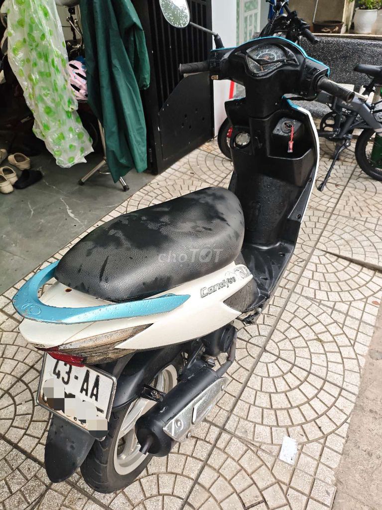 Kymco Candy 50cc сине-белый, отличный пластик, все функции
