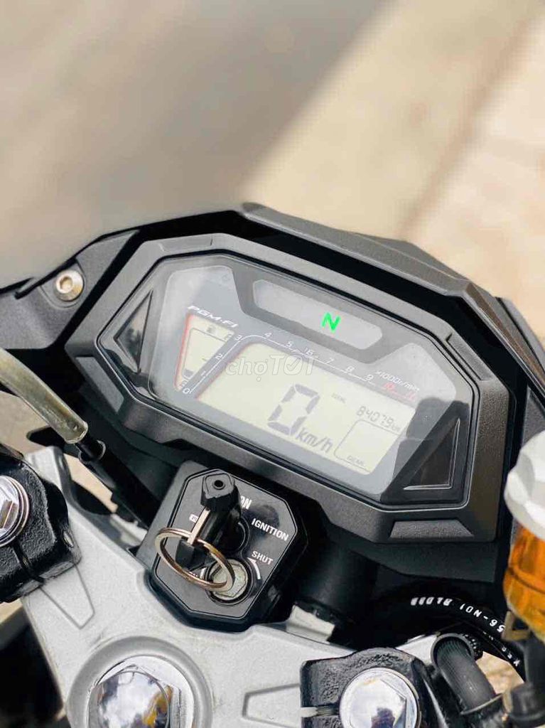 Honda Sonic 2018 Đen Đỏ 8000 km. Mua bán Xe máy tại Quận Ninh Kiều Cần Thơ được đăng bởi CHXM Tân Liên Hưng 2 hình 4