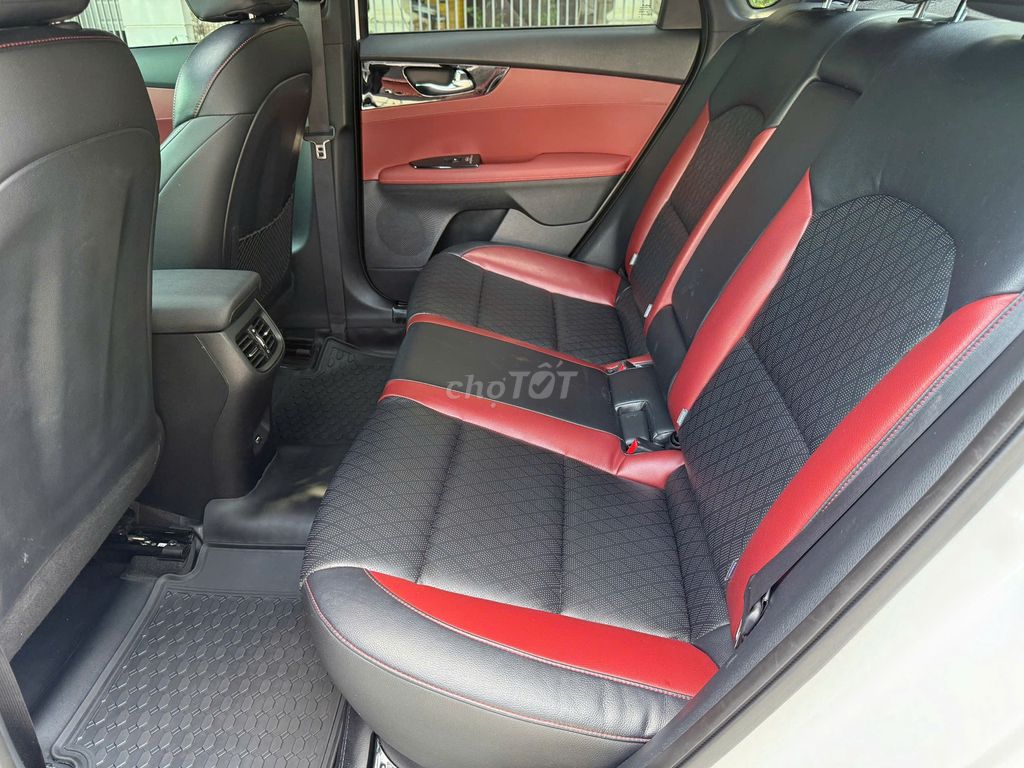 Kia K3 2.0 Premium 2021 trắng, 27.000 km. Mua bán Ô tô tại Quận Long Biên Hà Nội được đăng bởi PHÚC LÂM  AUTO hình 18