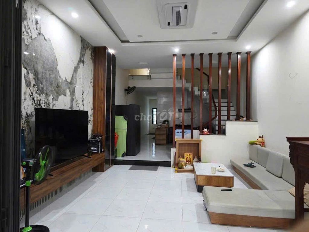 Rent · 3 bd · 100 м² · Quận Cẩm Lệ, ул. LÊ ĐẠI HÀNH