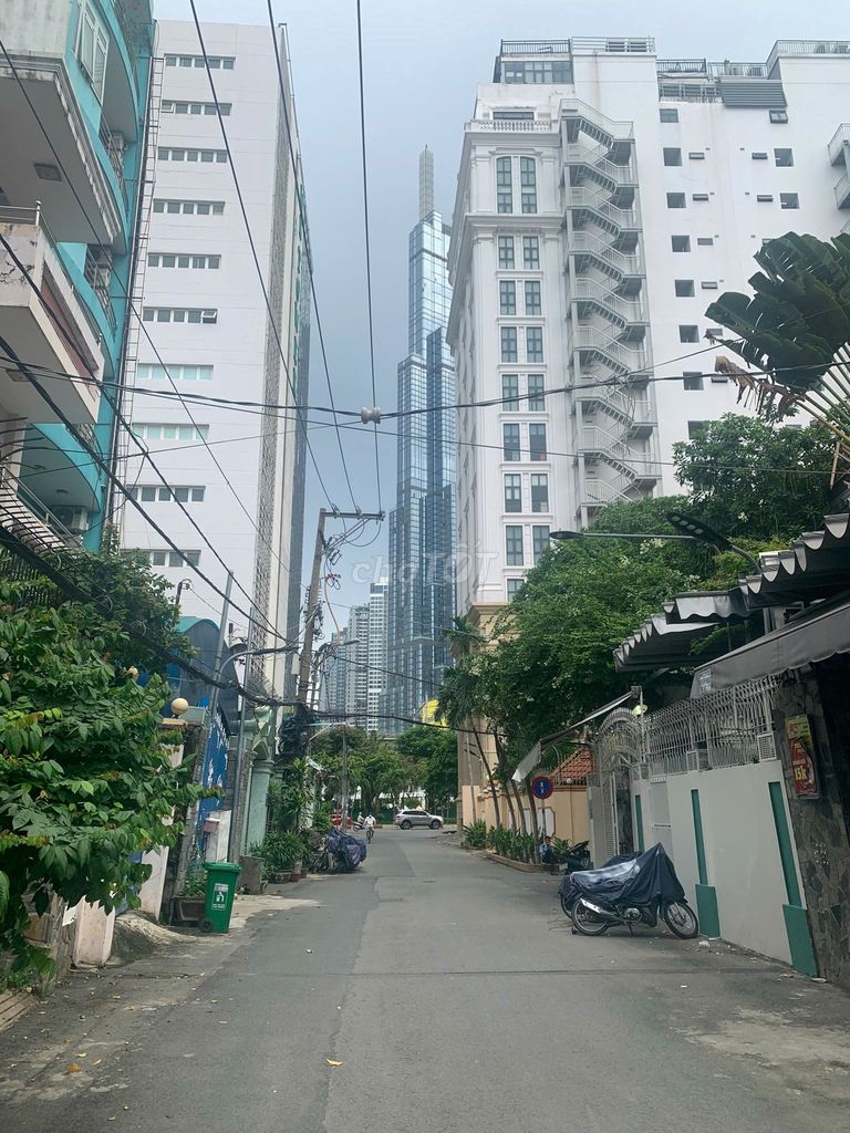 Bán Rẻ Nhà HXH Điện Biên Phủ Đối Diện  Landmark 81 Gần Nguyễn Hữu Cảnh