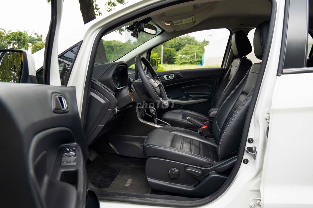 Ford EcoSport 2020 Titanium 1.5 AT - 64000 km. Mua bán Ô tô tại Quận 12 Tp Hồ Chí Minh được đăng bởi Xuân Trung hình 13