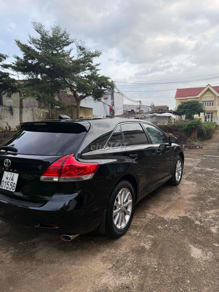 Toyota Venza 2009 Toyota Venza 2.7 AT - 120000 km. Mua bán Ô tô tại Thành phố Buôn Ma Thuột Đắk Lắk được đăng bởi Nguyễn Hoà hình 3