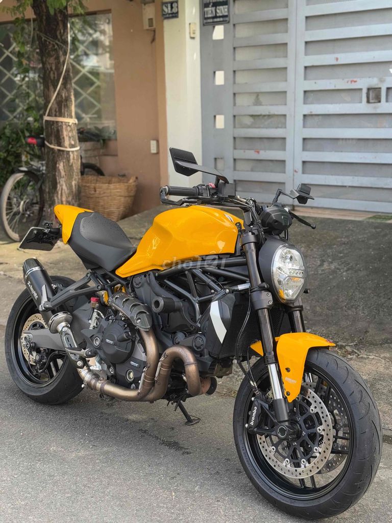 Ducati Monster 821 2020, zin keng, odo 19k bstp. Mua bán Xe máy tại Quận 6 Tp Hồ Chí Minh được đăng bởi TanNguyenStore  hình 1
