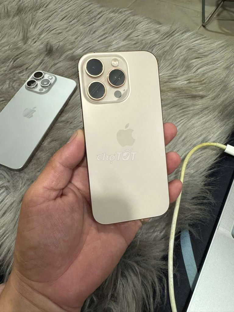 iPhone 16 Pro 128GB Vàng. Mua bán Điện thoại tại Quận Bình Thạnh Tp Hồ Chí Minh được đăng bởi Hoàng Giang hình 1