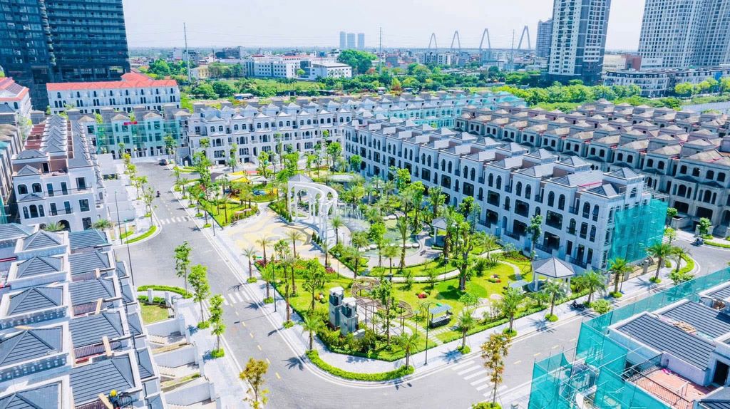 Таунхаус 140м2 в Sunshine City Ciputra Tay Ho, 54 млрд