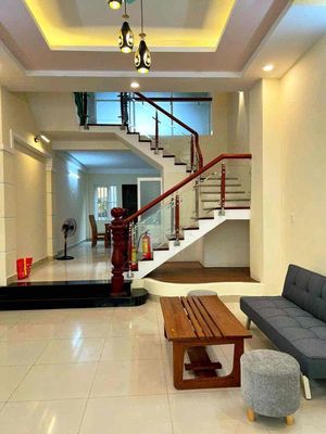 Rent · 5 bd · 70 м² · Quận Ngũ Hành Sơn, ул. An Thượng 20