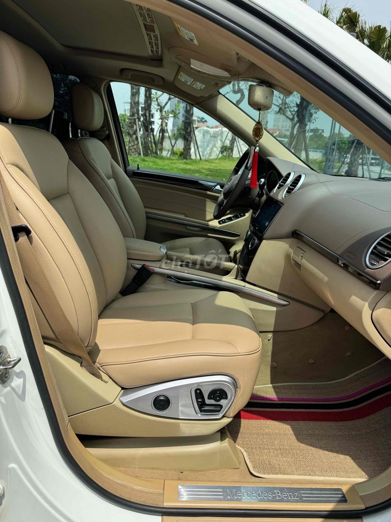 Mercedes Benz GL350 CDI - 4Matic - Blutech - 2012. Mua bán Ô tô tại Quận Long Biên Hà Nội được đăng bởi Long hình 11