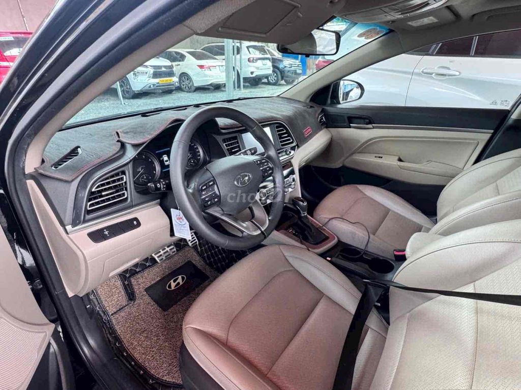 Hyundai Elantra 2021 2.0 AT - 42000 km. Mua bán Ô tô tại Quận 12 Tp Hồ Chí Minh được đăng bởi A Quý hình 6