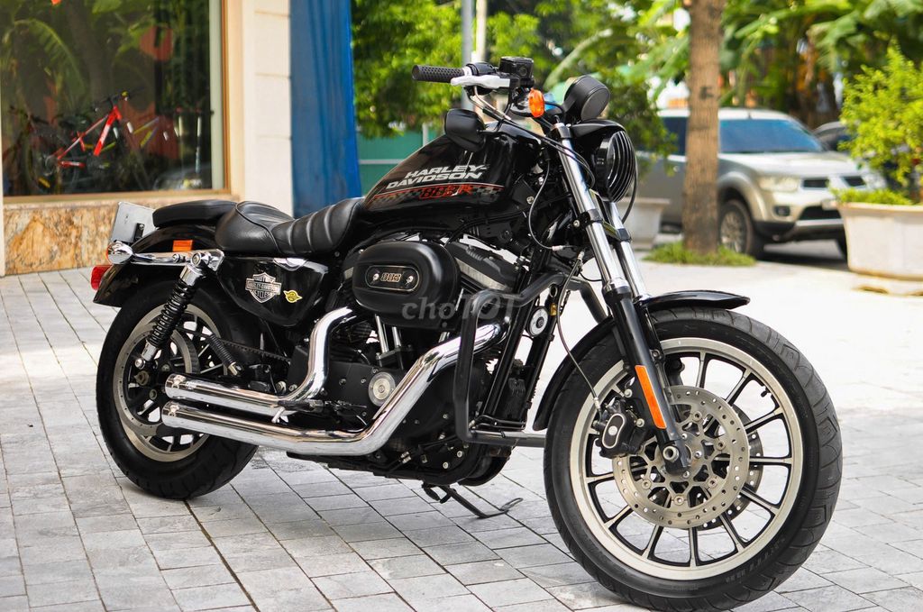 Harley-Davidson Roadster 883 2016 Đen 14000 km