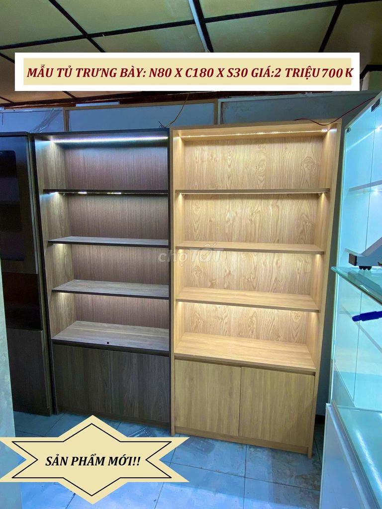 TỦ TRƯNG BÀY 80X180 & TỦ TRANG TRÍ TẠI SHOP