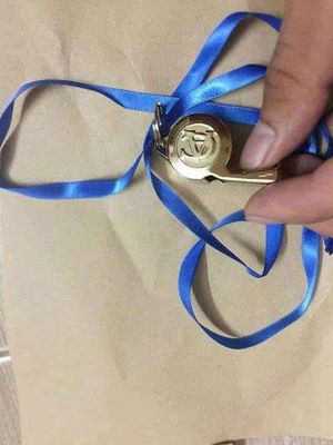 Còi Đồng Vàng đồng. Mua bán Sở thích khác tại Quận Gò Vấp Tp Hồ Chí Minh được đăng bởi Yuri