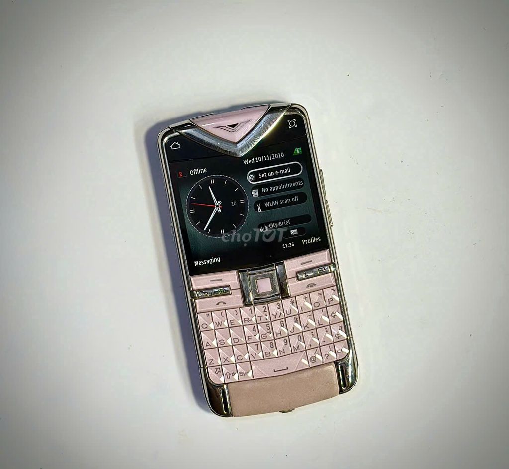 Vertu Constellation Quest hồng như tin đăng gl