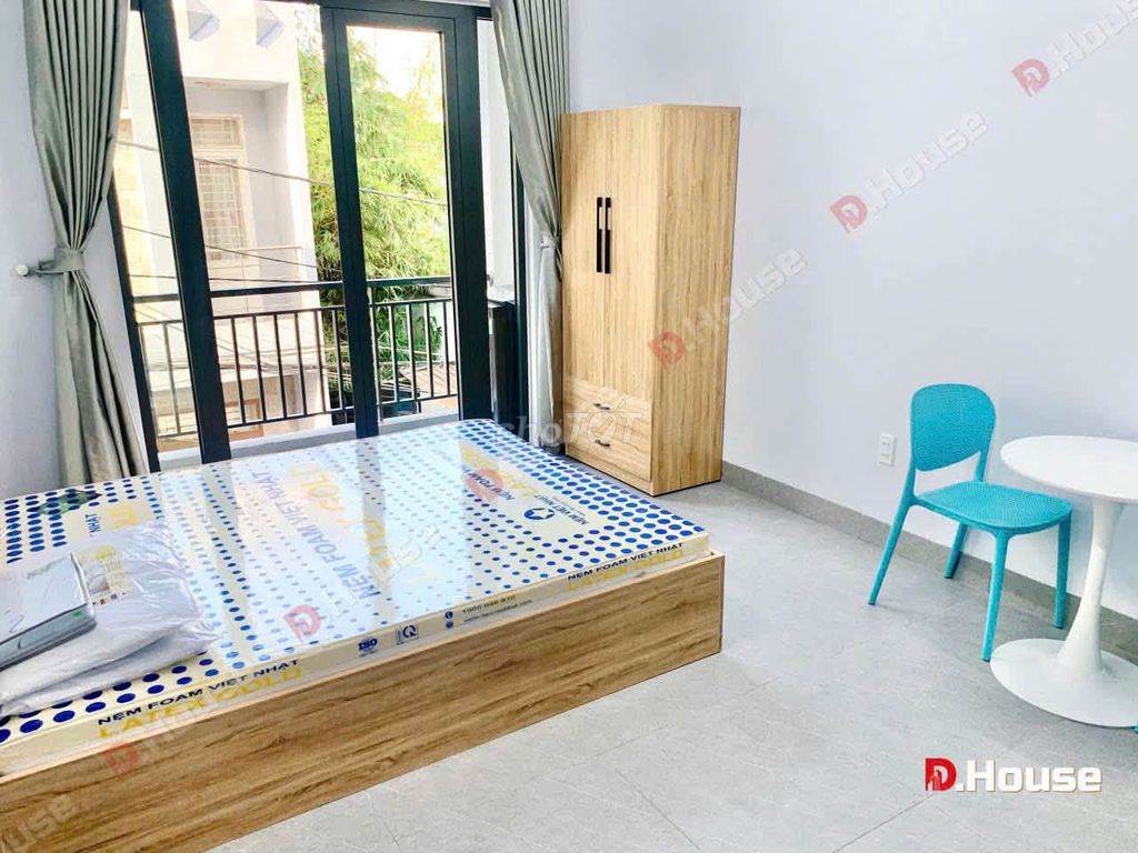 Balcony room with private washer on Dũng Sĩ Thanh Khê — photo 2