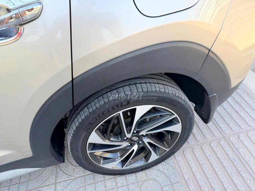 Hyundai Tucson 2019 1.6 AT Turbo - 88000 km. Mua bán Ô tô tại Quận 12 Tp Hồ Chí Minh được đăng bởi A Quý hình 9