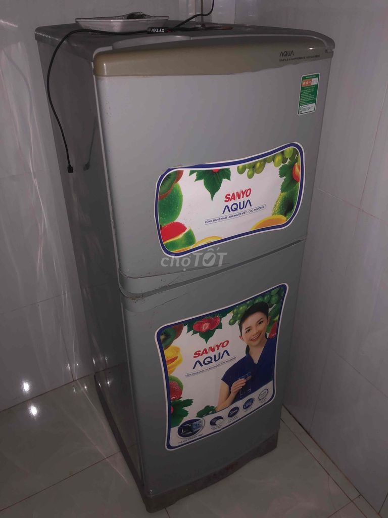Tủ lạnh Sanyo Aqua Xám Gia đình nhỏ. Mua bán Tủ lạnh tại Huyện Cai Lậy Tiền Giang được đăng bởi vua game lay hình 1