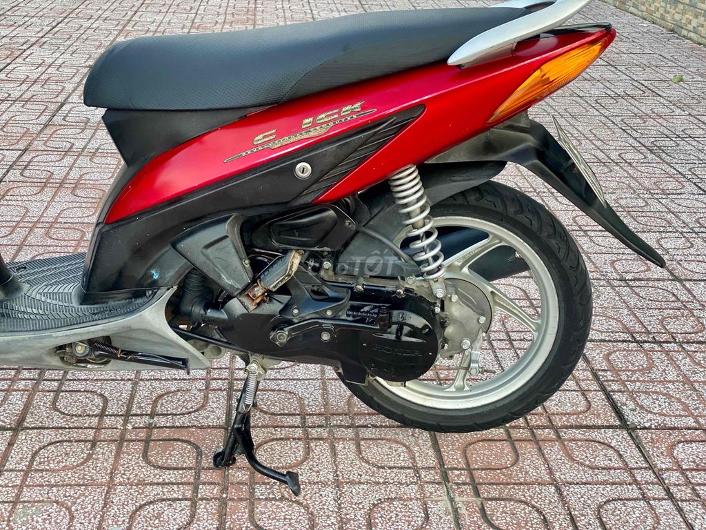 Click2008 máy bao ngon về đổ xăng chạy thôi. Mua bán Xe máy tại Quận 7 Tp Hồ Chí Minh được đăng bởi Lê Văn Thắng hình 4