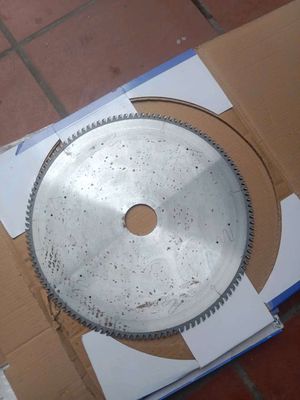 Lưỡi cưa máy. Mua bán Đồ chuyên dụng, Giống nuôi trồng tại Quận Hai Bà Trưng Hà Nội được đăng bởi đặng Thanh tùng