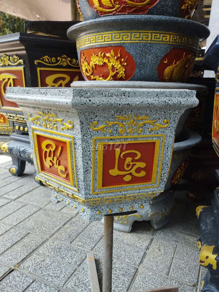 Chậu cây cảnh lục giác 38cm. Mua bán Cây cảnh, đồ trang trí tại Huyện Cao Lãnh Đồng Tháp được đăng bởi Tân hình 1