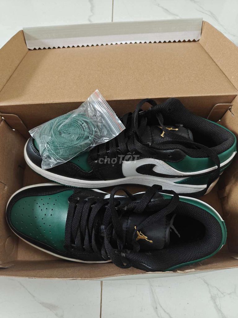 Giày thể thao Nike Air Jordan 1 Low. Mua bán Giày dép tại Thành phố Thái Bình Thái Bình được đăng bởi mrthinh hình 1