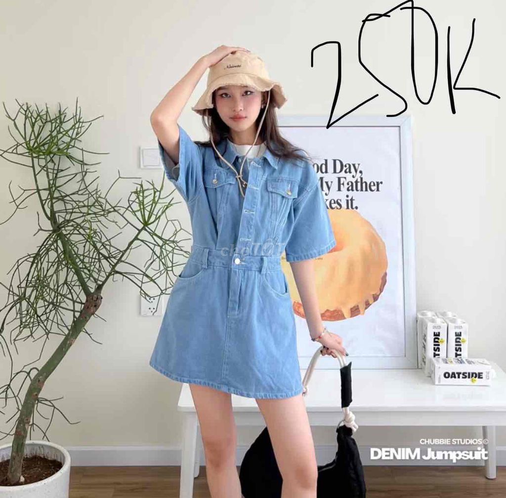 Bộ liền Nữ Vải bò Xanh nhạt Chubbiestudio. Mua bán Quần áo tại Huyện Văn Giang Hưng Yên được đăng bởi Linh Lê hình 1