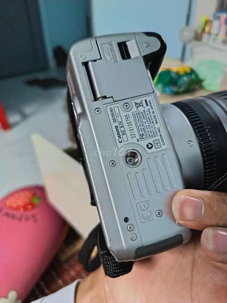 Máy ảnh Canon DS126051. Mua bán Máy ảnh, Máy quay tại Thị xã Bến Cát Bình Dương được đăng bởi Nguyễn Văn Toàn  hình 1