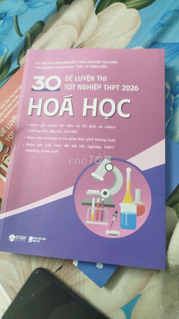 Sách Luyện thi 30 Đề Tốt Nghiệp THPT 2026 Hóa Học. Mua bán Sách tại Huyện Củ Chi Tp Hồ Chí Minh được đăng bởi A hung hình 1