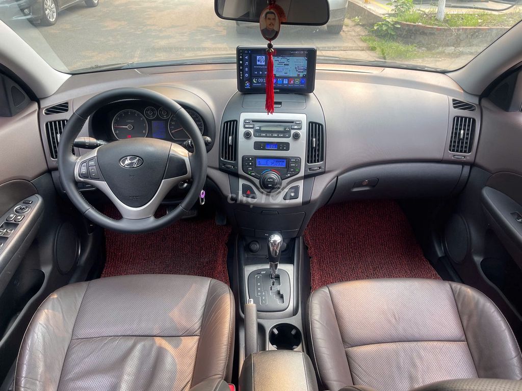 Hyundai i30 CW 2011 Черный Импортный