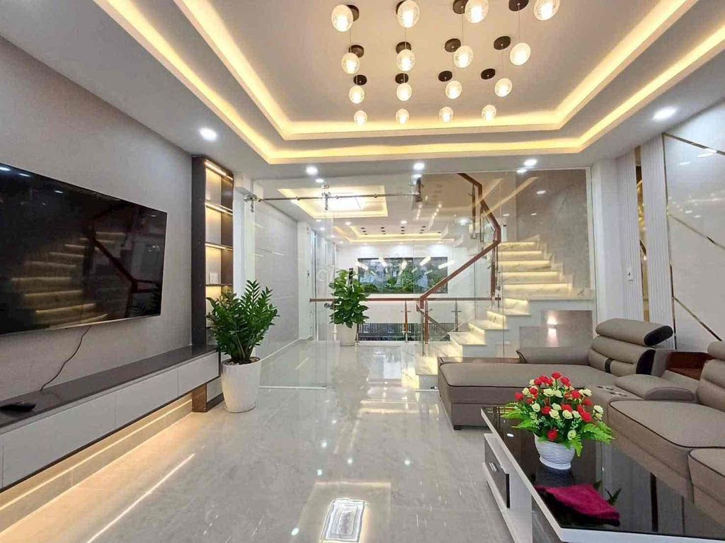 5-КОМНАТНЫЙ ДОМ, ПОЛНОСТЬЮ МЕБЛИРОВАННАЯ VIP-ЗОНА, ПАРКОВКА TX25