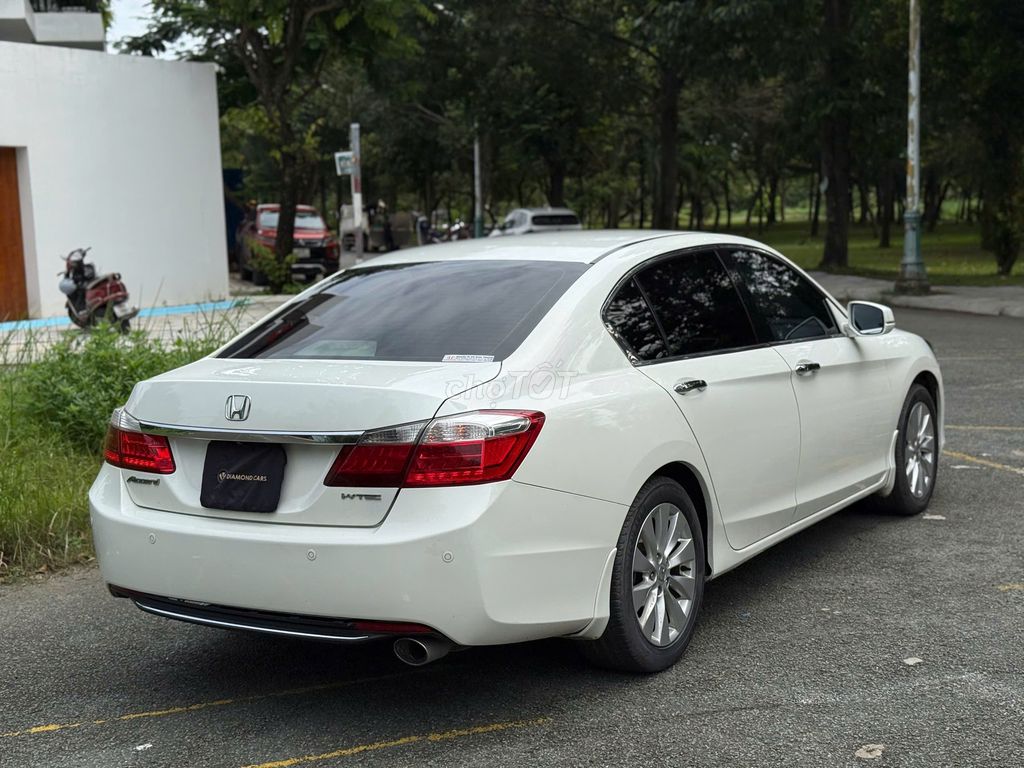 Honda Accord 2015 2.4 AT - 168000 km. Mua bán Ô tô tại Thành phố Thủ Đức Tp Hồ Chí Minh được đăng bởi DIAMOND CARS hình 6