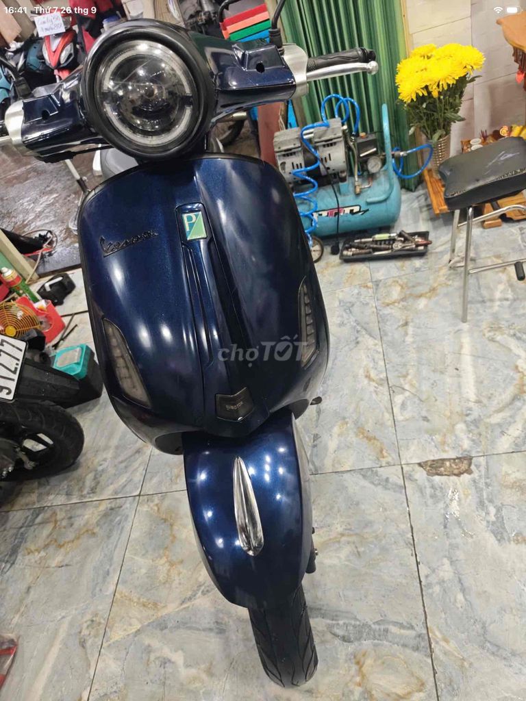 Скутер Vespa Halim 50cc 2022 синий для учеников
