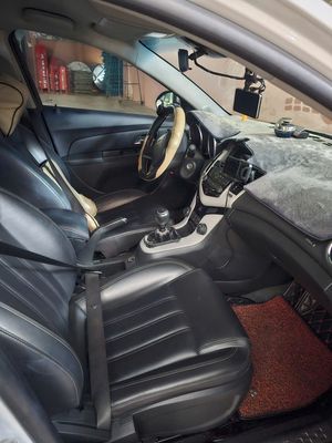 Chevrolet Cruze 2017 Số sàn