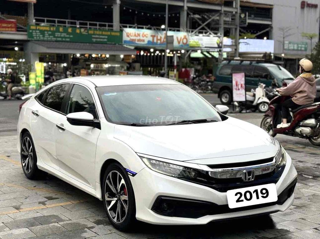 Honda Civic 2019 G 1.8 AT - 60000 km. Mua bán Ô tô tại Huyện Trảng Bom Đồng Nai được đăng bởi Cường hình 2