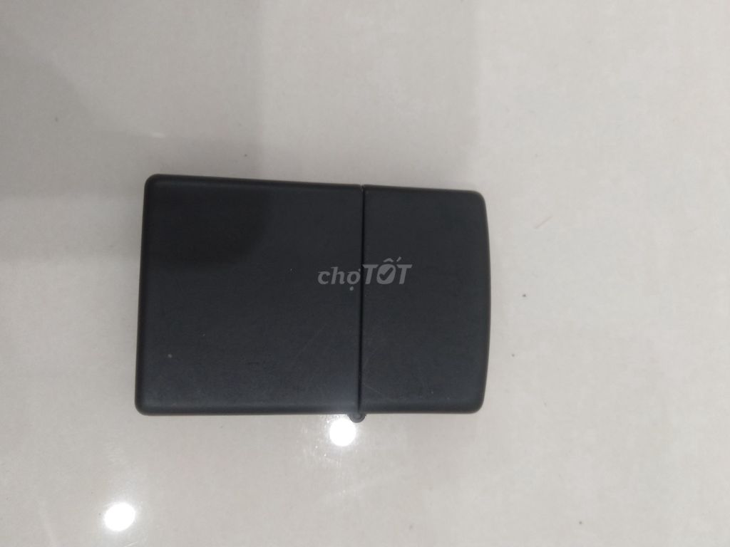 Bật lửa Zippo USA Kim loại Đen Cổ điển. Mua bán Đồ sưu tầm, đồ cổ tại Huyện Bến Lức Long An được đăng bởi Tiền hình 1