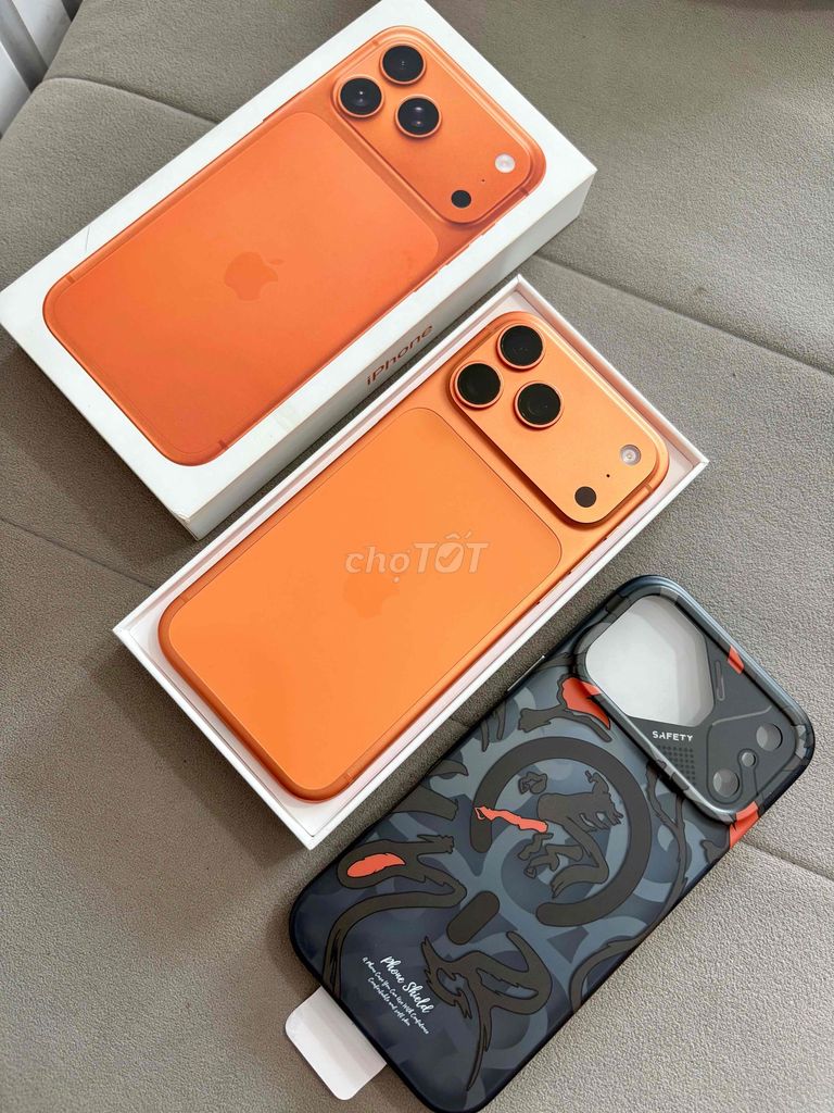 iPhone 17 Pro Max 1TB Cam VN Sạc 15L Likenew. Mua bán Điện thoại tại Quận Đống Đa Hà Nội được đăng bởi Quý Hoàng hình 1